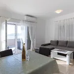 One-bedroom With Sea View 04 *
