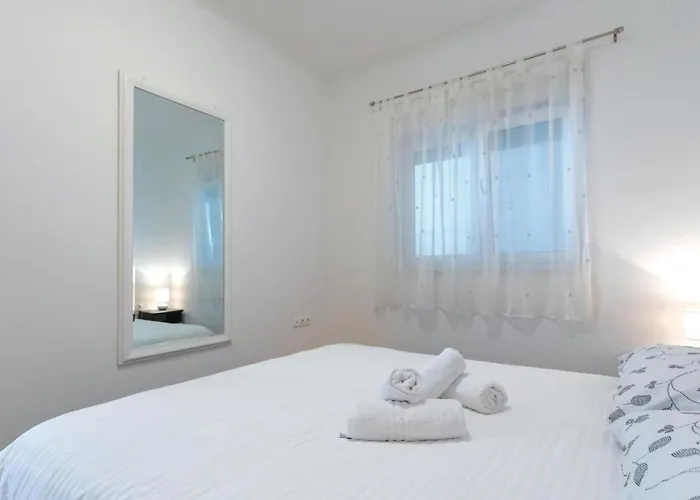 Lejlighed One-bedroom With Sea View 04 Klek