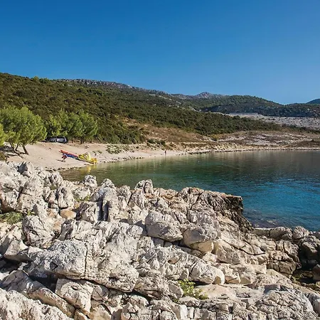 公寓 One-bedroom With Sea View 04 *